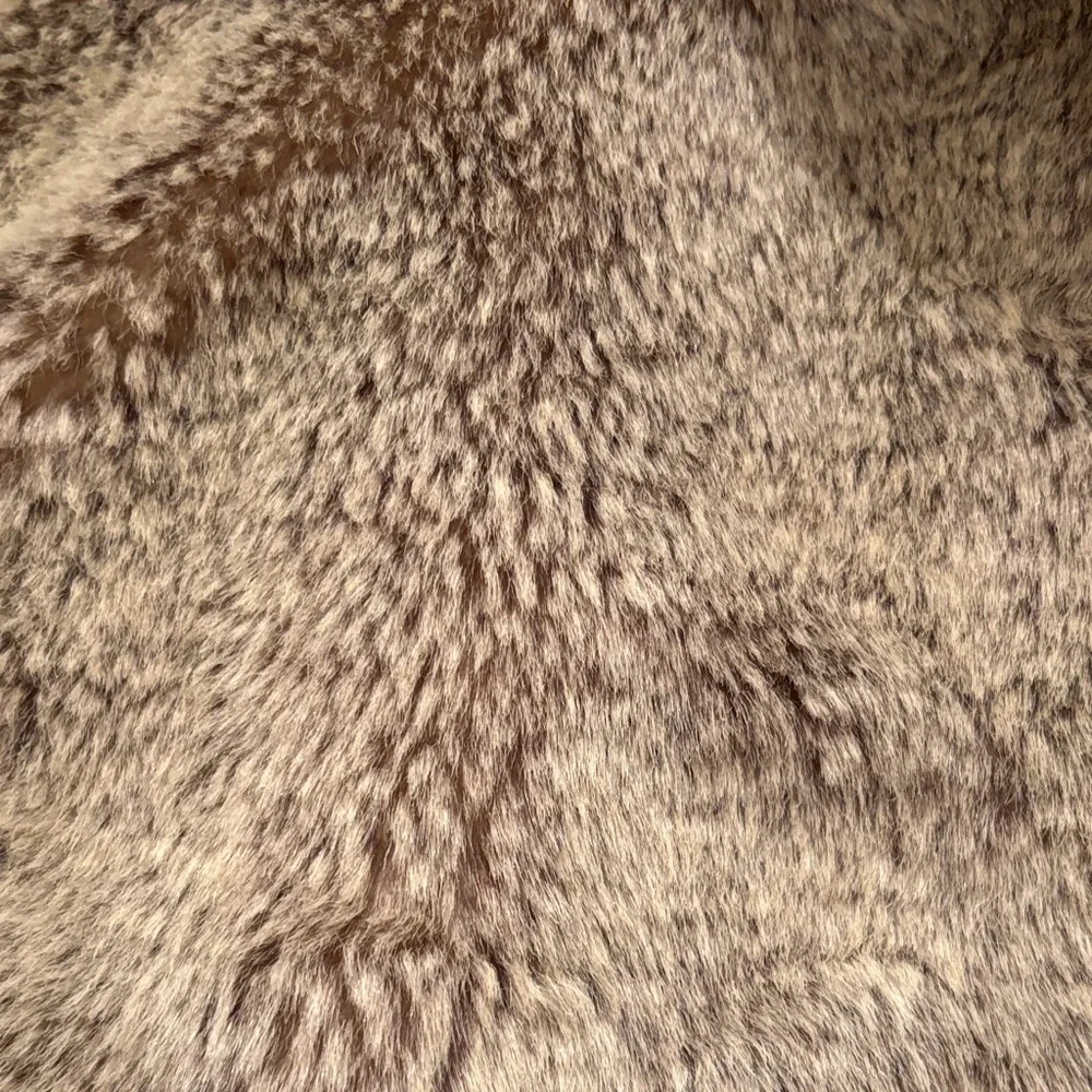 Old Navy Tan Reversible Faux Fur Vest - Picture 5 of 9